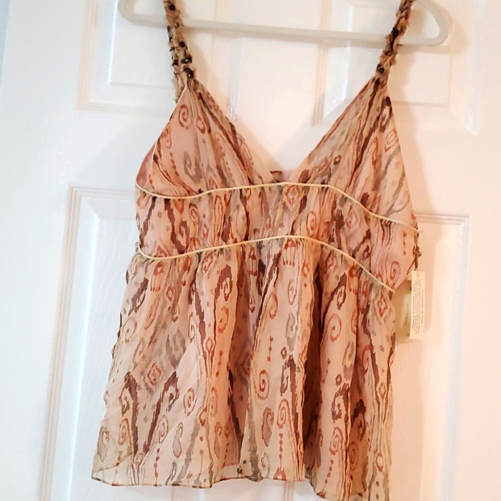 Easel silk tank